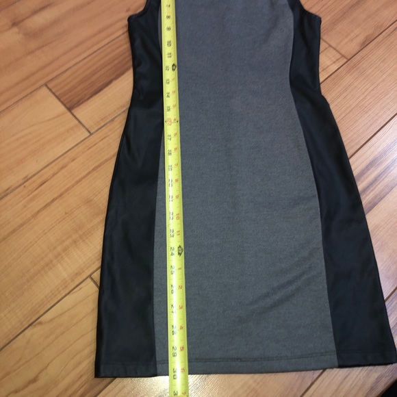 Gray fauxLeather Zip Dress Divided H&M Size 6. - Picture 5 of 7
